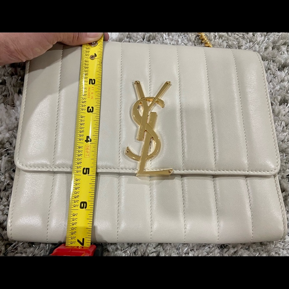 YSL Vicky Crossbody Vertical Quilted Shoulder bag - Picture 4 of 5
